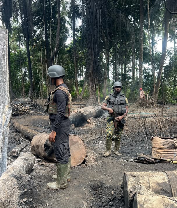 Navy Raids Illegal Refineries, Seizes Massive Haul Navy Raids Illegal Refineries, Seizes Massive Haul