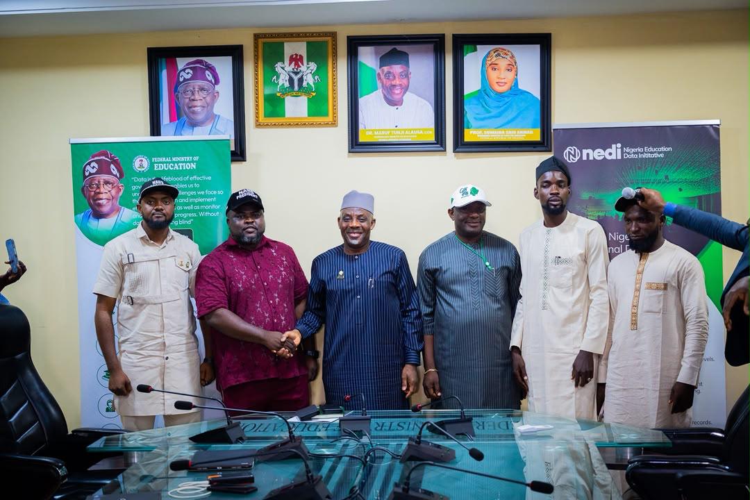 Alausa Woos Students, Seeks 10m Votes For Tinubu’s Re-election